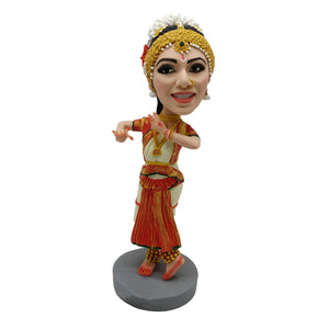 Reine de danse indienne Bobblehead