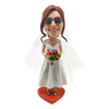 Poupée Bridal Bobblehead avec lunettes de soleil