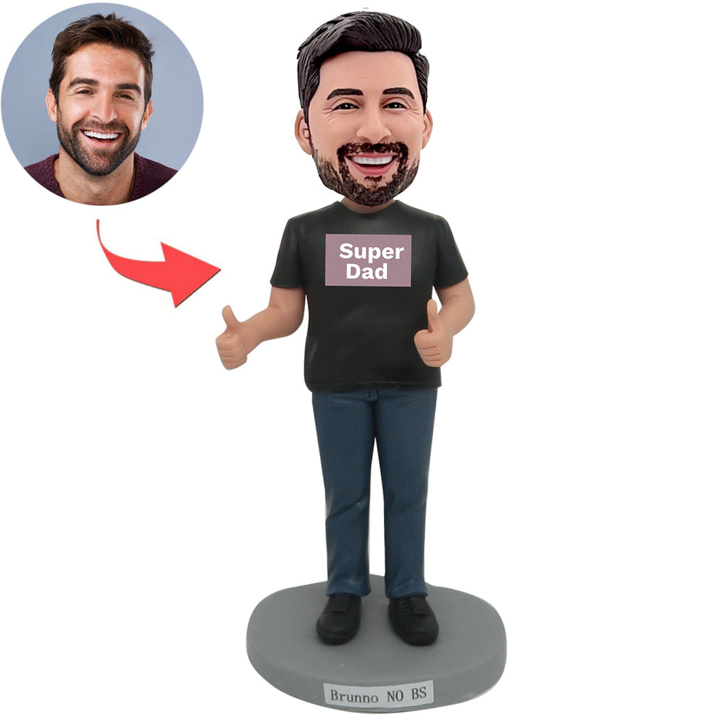 Bobblehead de super papa personnalisé en t-shirt noir décontracté