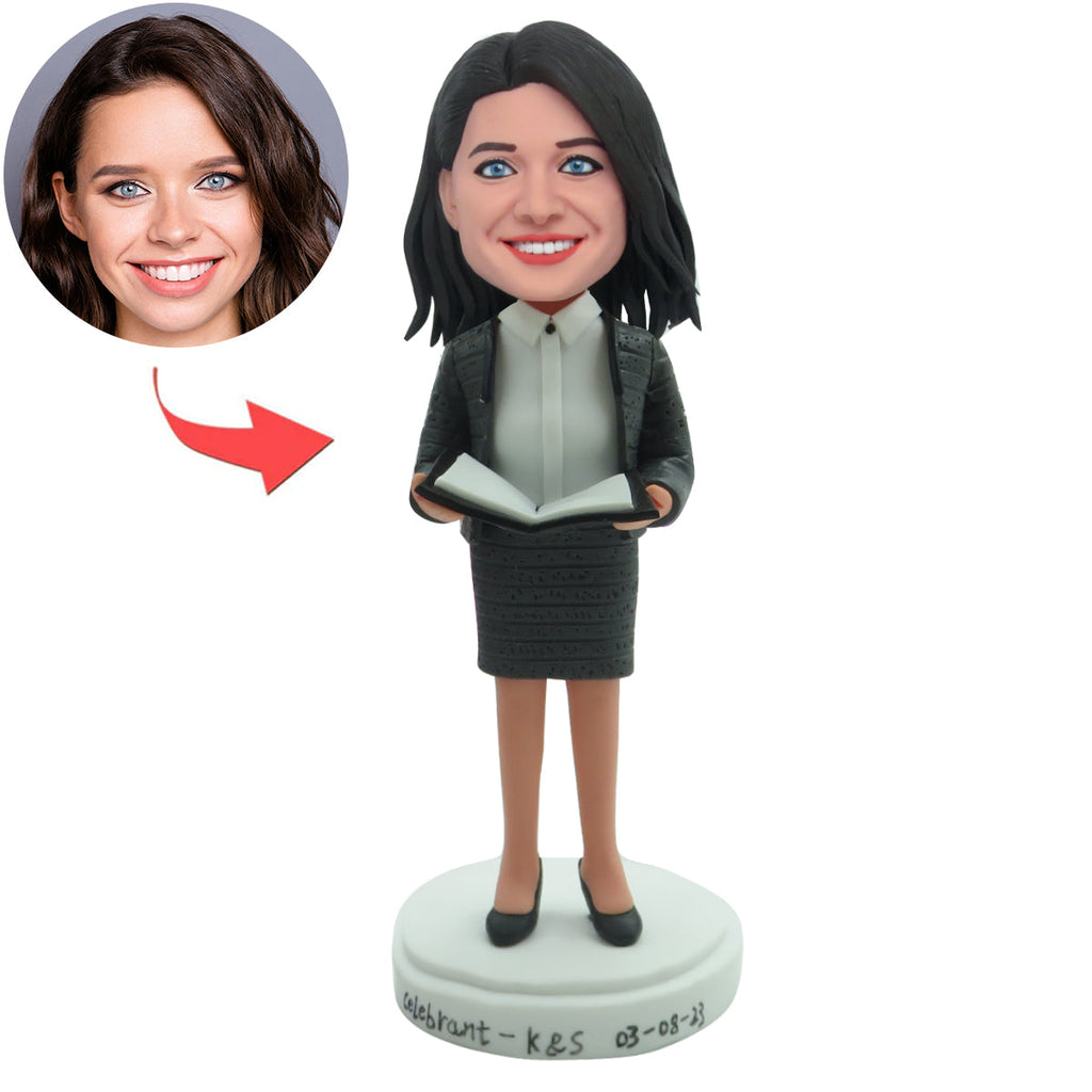 Bobbleheads personnalisés pour enseignantes avec tenue professionnelle noire