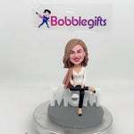 Maman dominatrice personnalisée Bobblehead pour le cadeau de la fête des mères